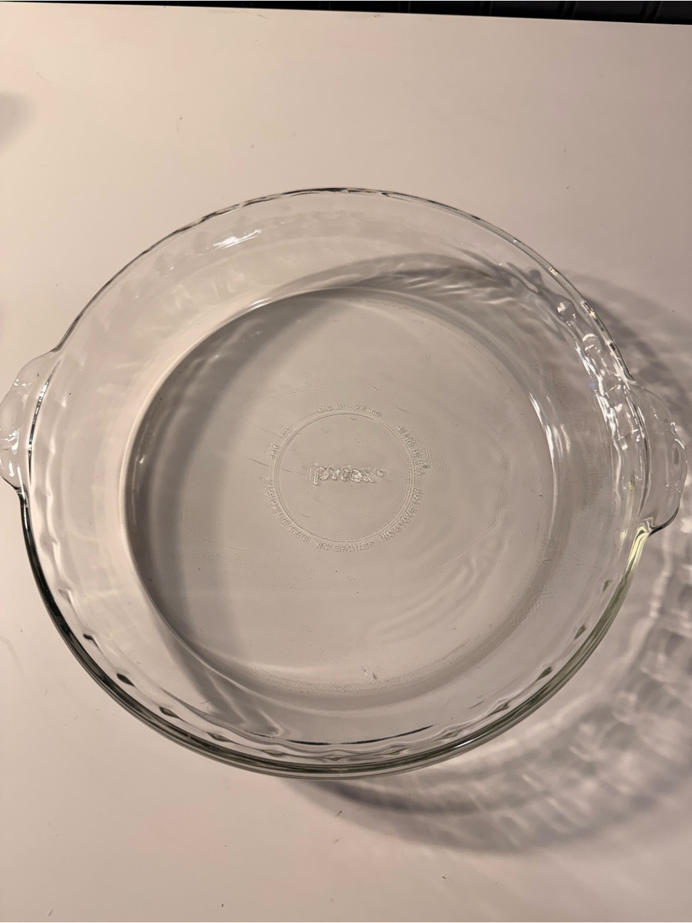 Pyrex Clear Glass pie dish 9.5 etched in vintage 229 fluted handle
